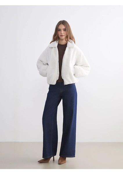 Lcw Modest Ekru Gömlek Yaka Oversize Kadın Pelüş Mont fiyatları