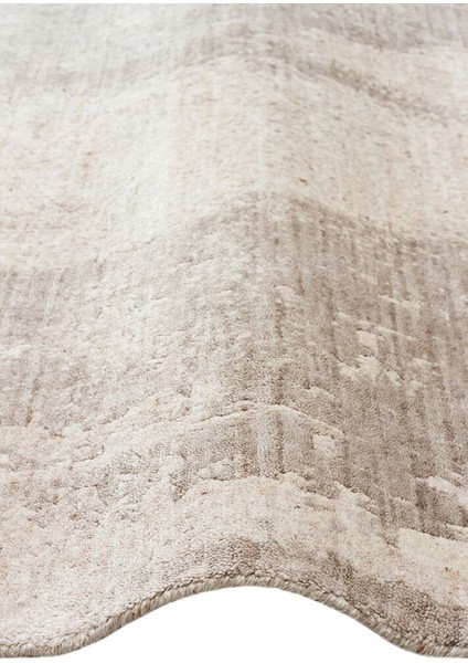Grace Natural Beıge, Kendinden Desenli Yün, Viskon ve Pamuk Karışımlı Desenli Zarif Salon Halısı