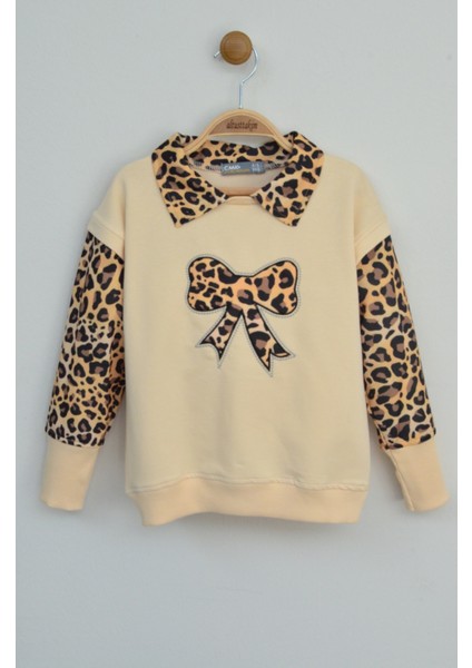 Krem Rengi Leopar Detaylı Yaka ve Fiyonk Kız Çocuk Takımı fiyatları
