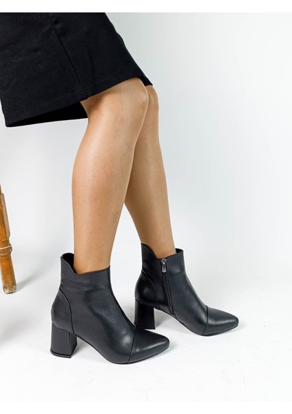 Hakiki Deri Siyah Mat Renk Fermuarlı Kalın Topuk Kadın Bot indirimleri