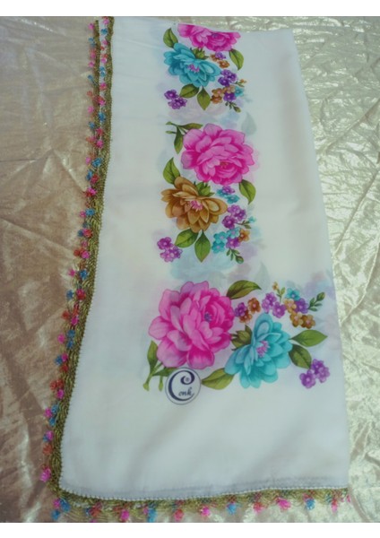 Cenk ve Reyhan Zarif ve Şık El Işi Iğne Oyalı Yazma/el Işi Iğne Yemeni/el Işi Tülbent/baş Örtüsü modelleri