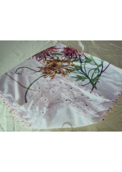 Cenk ve Reyhan Zarif ve Şık El Işi Iğne Oyalı Yazma/el Işi Iğne Yemeni/el Işi Tülbent/baş Örtüsü fırsatları