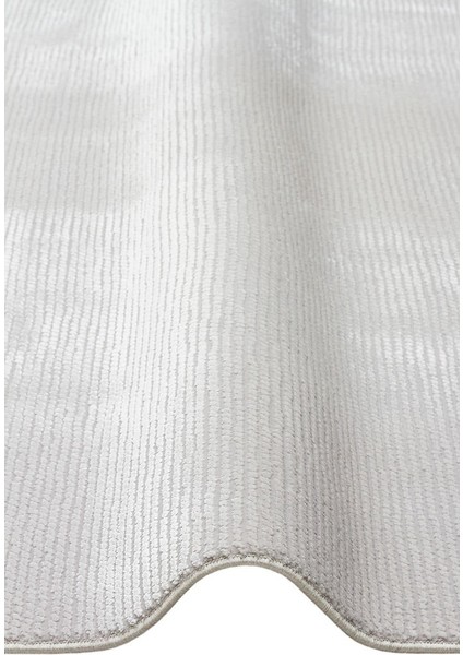 Athena Plaın Ivory Sık Dokuma Tekniği ile Üretilen Viskon Modern ve Sade Makine Halısı