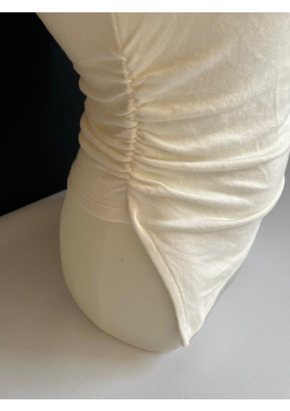 Kadın Farklı Renklerde 2'li Paket Kolsuz Boğazlı Asimetrik Kesim Fit Elbise