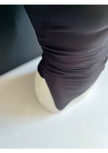 Kadın Farklı Renklerde 2'li Paket Kolsuz Boğazlı Asimetrik Kesim Fit Elbise