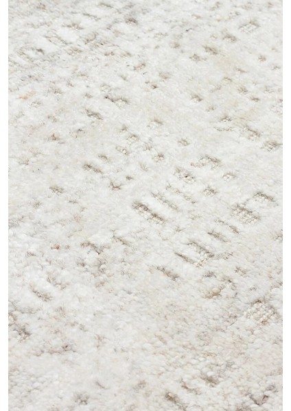 Exotic Beıge, %100 El Dokuması, Yün, Viskon Karışımı ile Üretilmiş Kendinden Desenli Salon Halısı indirimleri