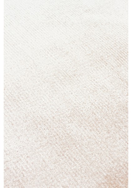 Pier Beıge, El Dokuma Teknikleri ile %100 Naturel Viskondan Üretilen Sade Tek Renk Salon Halısı indirimleri