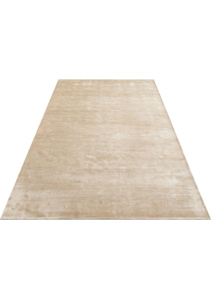 Pier Sand, El Dokuma Teknikleri ile %100 Naturel Viskondan Üretilen Sade Tek Renk Salon Halısı