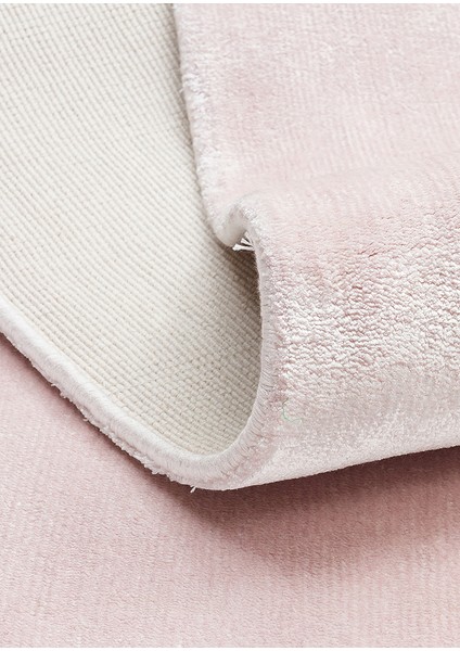 Pier Powder, El Dokuma Teknikleri ile %100 Naturel Viskondan Üretilen Sade Tek Renk Salon Halısı modelleri