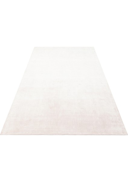 Pier Powder, El Dokuma Teknikleri ile %100 Naturel Viskondan Üretilen Sade Tek Renk Salon Halısı