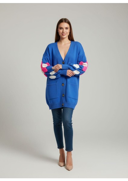 Kollarda Yuvarlak Renk Desenli Oversize Kadın Triko Hırka