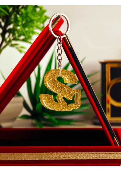 Harf Anahtarlık El Yapımı Epoksi Anahtarlık Kişiyeözel Hediyelik Ürün Harfli Anahtarlık Kelebek Desenli Anahtarlık