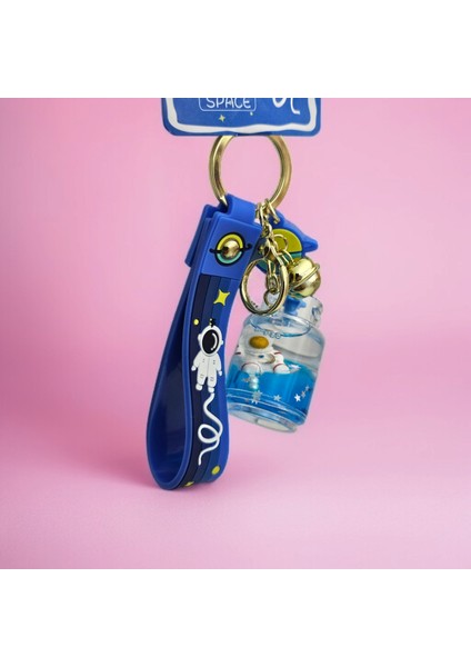 Astronot Figürlü Içi Renkli Sulu Anahtarlık Çanta Aksesuarı Hediyelik Peluş Oyuncak 1 Adet