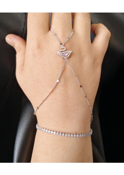 Çelik Kuğu Temalı Şahmeran