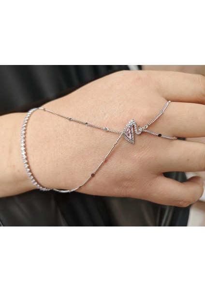 Çelik Kuğu Temalı Şahmeran modelleri