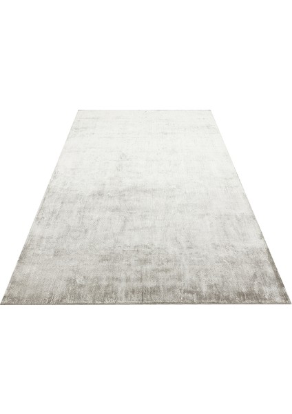 Pier Grey, El Dokuma Teknikleri ile %100 Naturel Viskondan Üretilen Sade Tek Renk Salon Halısı