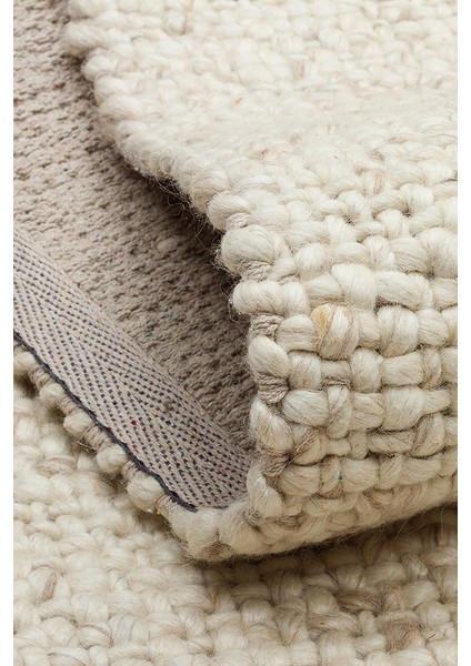 Efi Ivory %100 El Dokuma Yün ve Pamuk ile Üretilen Örgü Detaylı Bohem Oturma Odası Salon Halısı modelleri