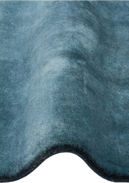 Letat Navy Blue, El Dokuma Teknikleri ile %100 Yeni Zelanda Yünü ile Üretilmiş Sade ve Modern Halı modelleri