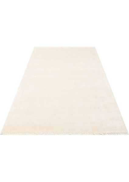 Porto Cream, %100 Viskon Kullanılarak Üretilmiş, Modern Tasarımlı Sade ve Şık Salon Halısı
