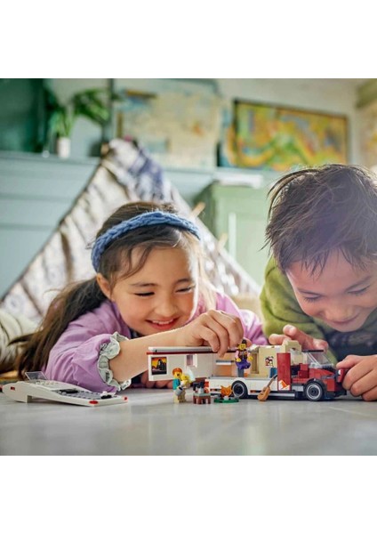 Bfs LEGO City Tatil Macera Karavanı 60454 fırsatları