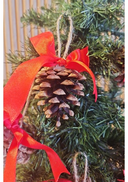 Yılbaşı Çam Ağacı Süsü Kozalak 6lı Kırmızı Kurdelalı Süslü Kozalak modelleri