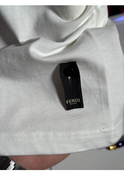 Beyaz Erkek T-Shirt - Trend Stil Serisi Logo Baskılı modelleri