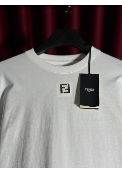 Beyaz Erkek T-Shirt - Trend Stil Serisi Logo Baskılı fırsatları