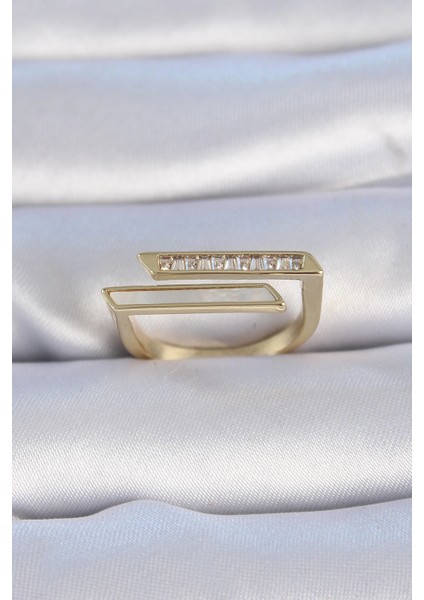 Bfs Pirinç Gold Renk Zirkon Taşlı Beyaz Sedef Detay Kadın Yüzük