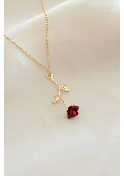 Bfs Kırmızı Gül Figürlü Kolye