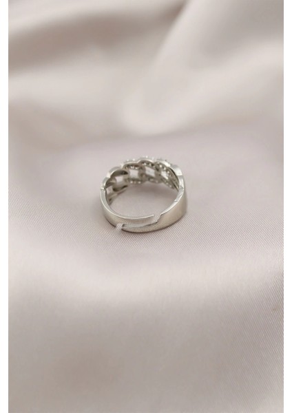 Bfs Gümüş Renk Metal Zincir Model Taşlı Kadın Yüzük fiyatları