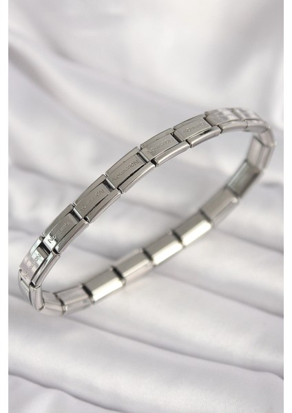 Bfs 316L Çelik Gümüş Renk Ince Yazılı Nomination Kadın Bileklik