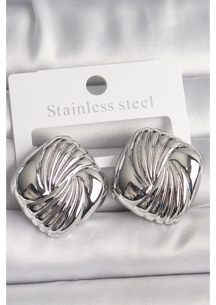 Bfs Pirinç Gümüş Renk Işlemeli Kare Model Kadın Küpe