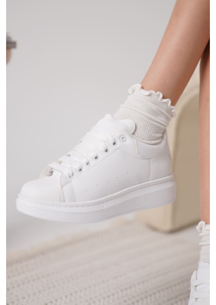 Samira Premium Beyaz Bağcıklı Kadın Spor Ayakkabı