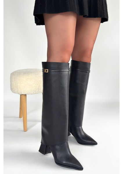 Jike Tak Çıkar Sivri Burun Topuklu Çizme Siyah