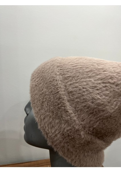 Kadın Yumuşacık Akrilik Kumaş Saçaklı Tüylü Bere – Sıcak Tutucu Kışlık Şapka fırsatları