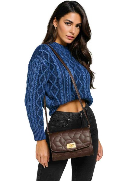 Kadın Günlük Kapitone Crossbody Çanta – Acı Kahve– Ayarlanabilir Askı