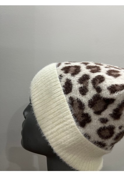 Kadın Yumuşacık Leopar Desenli Akrilik Kumaş Saçaklı Tüylü Bere – Sıcak Tutucu Kışlık Şapka fırsatları