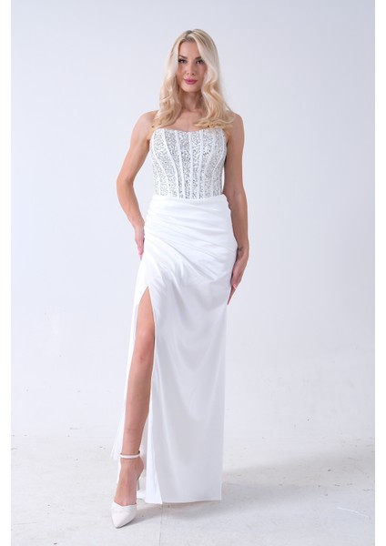 Beyaz Göğüs Pul ve Taşlı Saten Abiye 9705294.15 modelleri