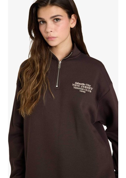 Oversize Geniş Kalıp Yarım Fermuarlı Baskılı Sweatshirt G3716AX25WN modelleri