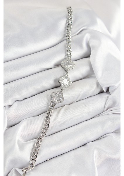 Bfs Pirinç Zirkon Taşlı Yonca Model Gümüş Renk Kadın Bileklik fiyatları