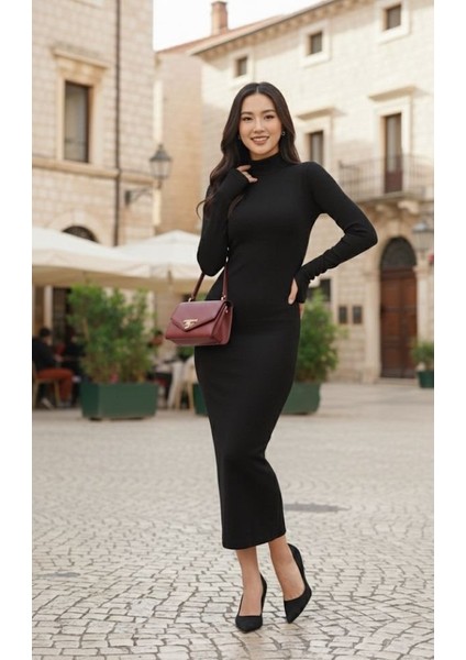 Kadın Uzun Kollu Balıkçı Yaka Midi Boy Elbise