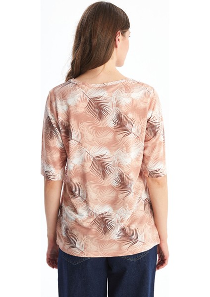 Yeni Sezon Bisiklet Yaka Desenli Kısa Kollu Kadın Tişört fırsatları