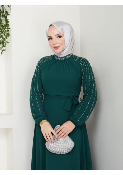 Kadın Kolları Işlemeli Astarlı Abiye Elbise YZ2501 46 - Zümrüt Yeşili fiyatları