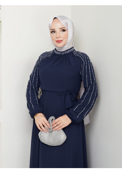Kadın Kolları Işlemeli Astarlı Abiye Elbise YZ2501 46 - Lacivert fiyatları