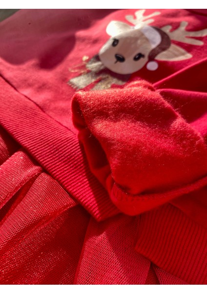 Yılbaşı Temalı Geyik Desenli Taç Hediyeli Kırmızı Renk Tütülü Şardonlu Kız Çocuk Elbise fırsatları