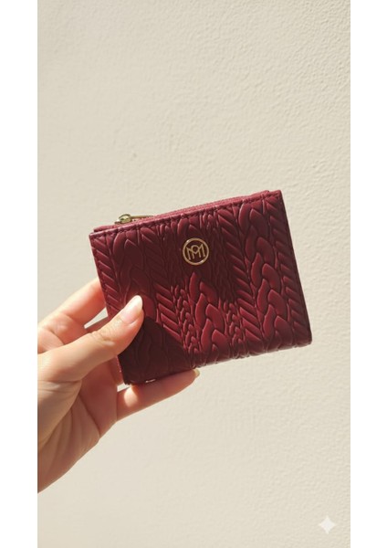 Kabartmalı Örgü Detaylı Orta Boy Fermuarlı Suni Deri Cüzdan Siyah