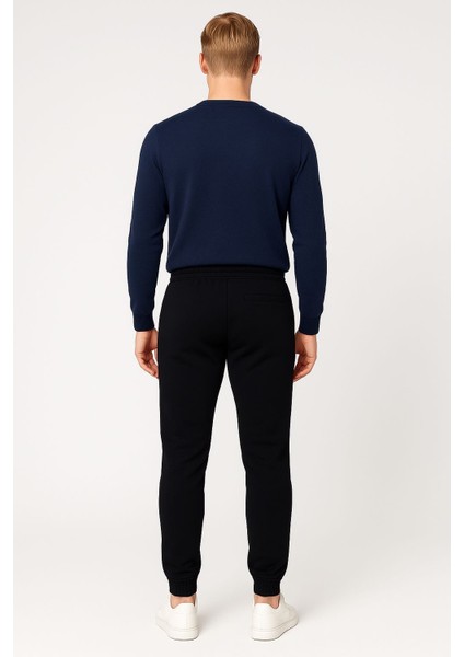 Unisex Siyah Jogger Eşofman – Ayarlanabilir Bel Bağcıklı