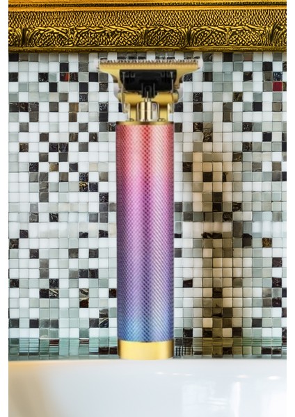 R4 Elektrikli Saç Tıraş Makinesi + U4 Full Metal Ustura + 5 Adet Yaprak Jilet fiyatları