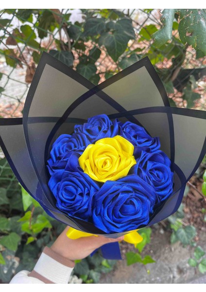 Sarı Lacivert Solmayan Çiçek Gülbuketi fiyatları
