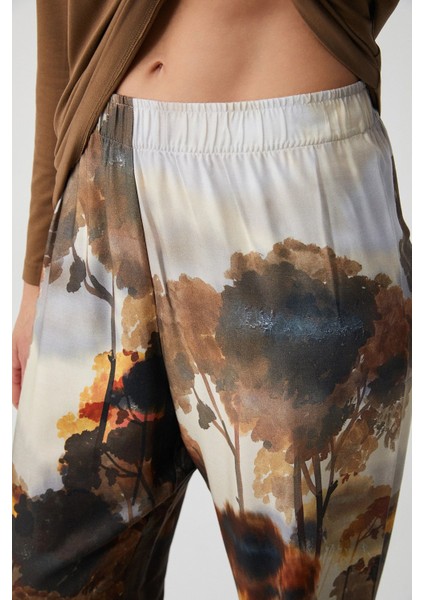 Yumuşak Dokulu V Yaka Uzun Kol Kadın Pijama Takım 9923 fırsatları